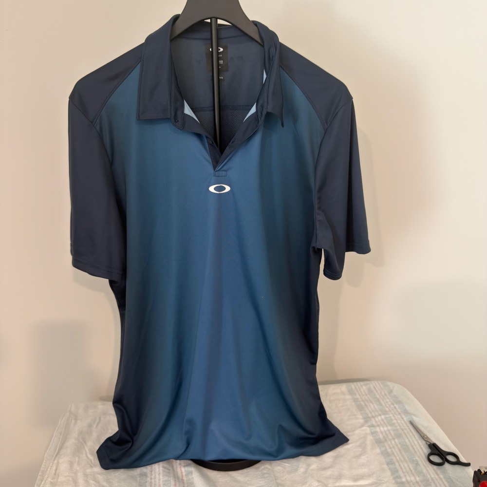 Oakley Mens Regular Fit Blue Ombre Gradient Short Sleeve Golf Polo Shirt Large